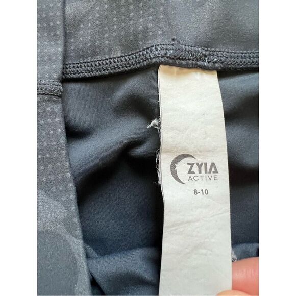 ZYIA Active Gray Camo Camouflage Dot 7/8 Leggings Size 8 - 10 - Picture 3 of 8